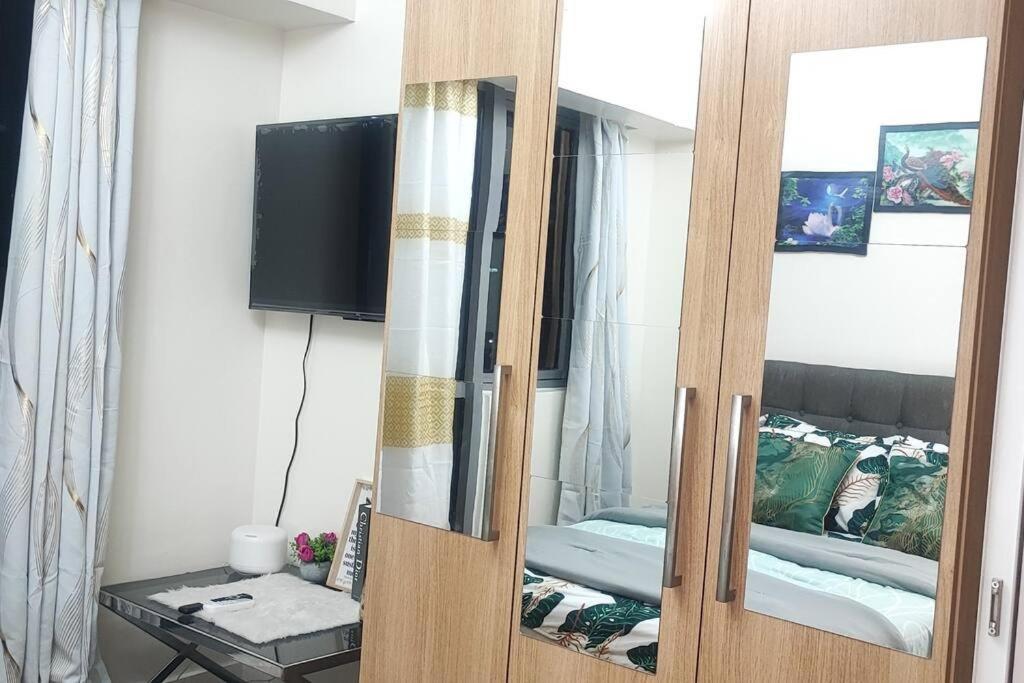 Aveline Suites Elite Rockwell View Acqua Private Residences Near Rockwell Makati มะนิลา ภายนอก รูปภาพ